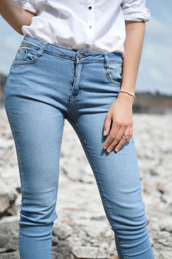 High Waist Skinny Jeans image 2