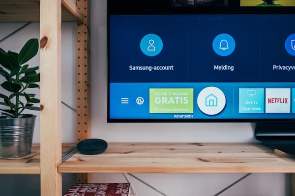55" QLED 4K Smart TV